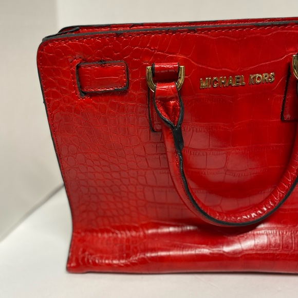 Michael Kors Red Dillon Croc Embossed Leather Medium Satchel Unique Clean Logo - Picture 3 of 10